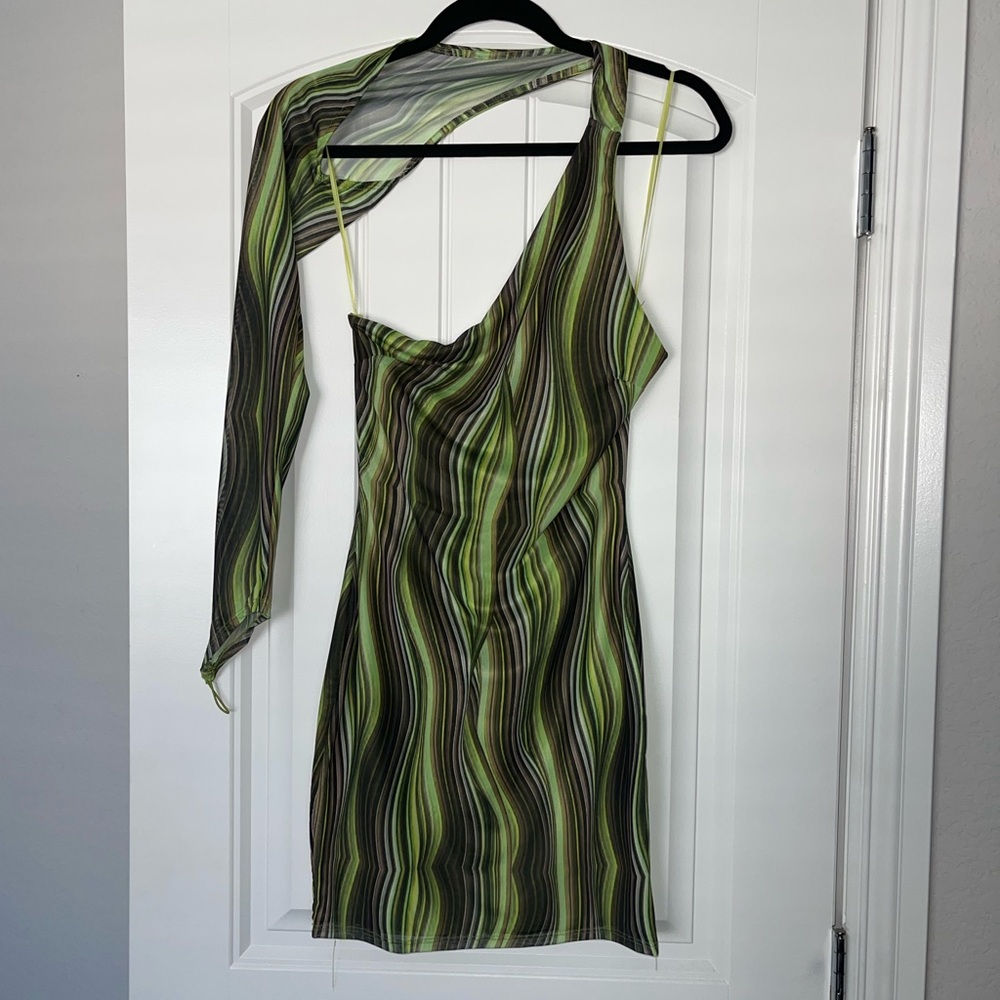 Abstract one sleeve green & black Mini dress